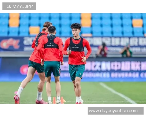 中超赛季中期换帅潮汹涌 多队调整战术风格迎接挑战